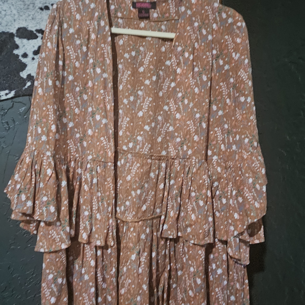 Rock & Roll Floral Dress with Ruffle Sleeves